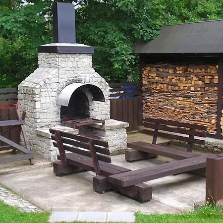 Na Orlíku S Bazénem A Finskou Saunou Prázdninový dům Vojnikov