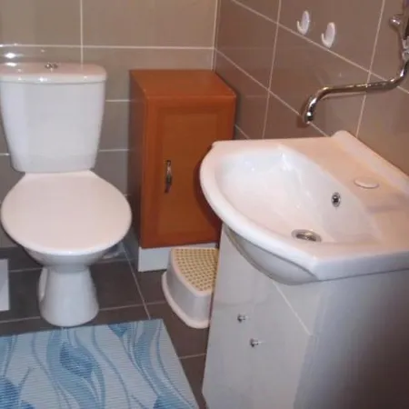 Na Orlíku S Bazénem A Finskou Saunou Casa de Férias